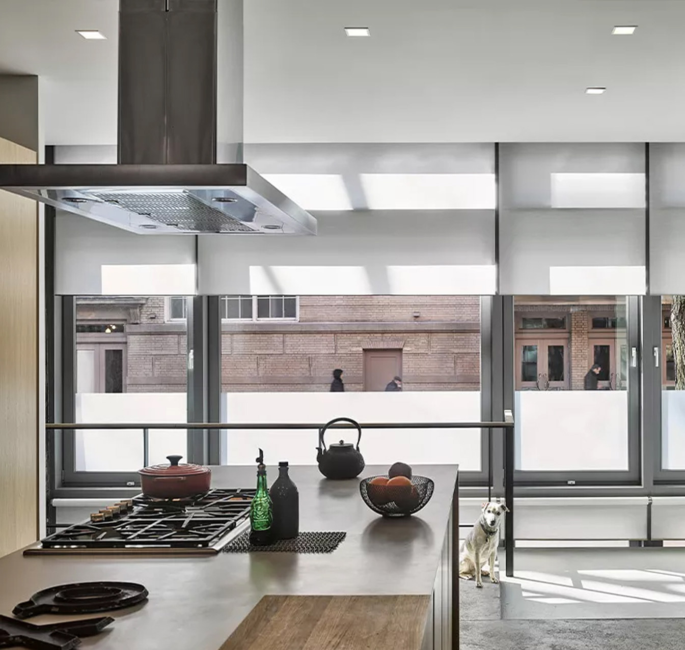 Delon Lighting Lighting – DEL Motorized Solutions Inc.